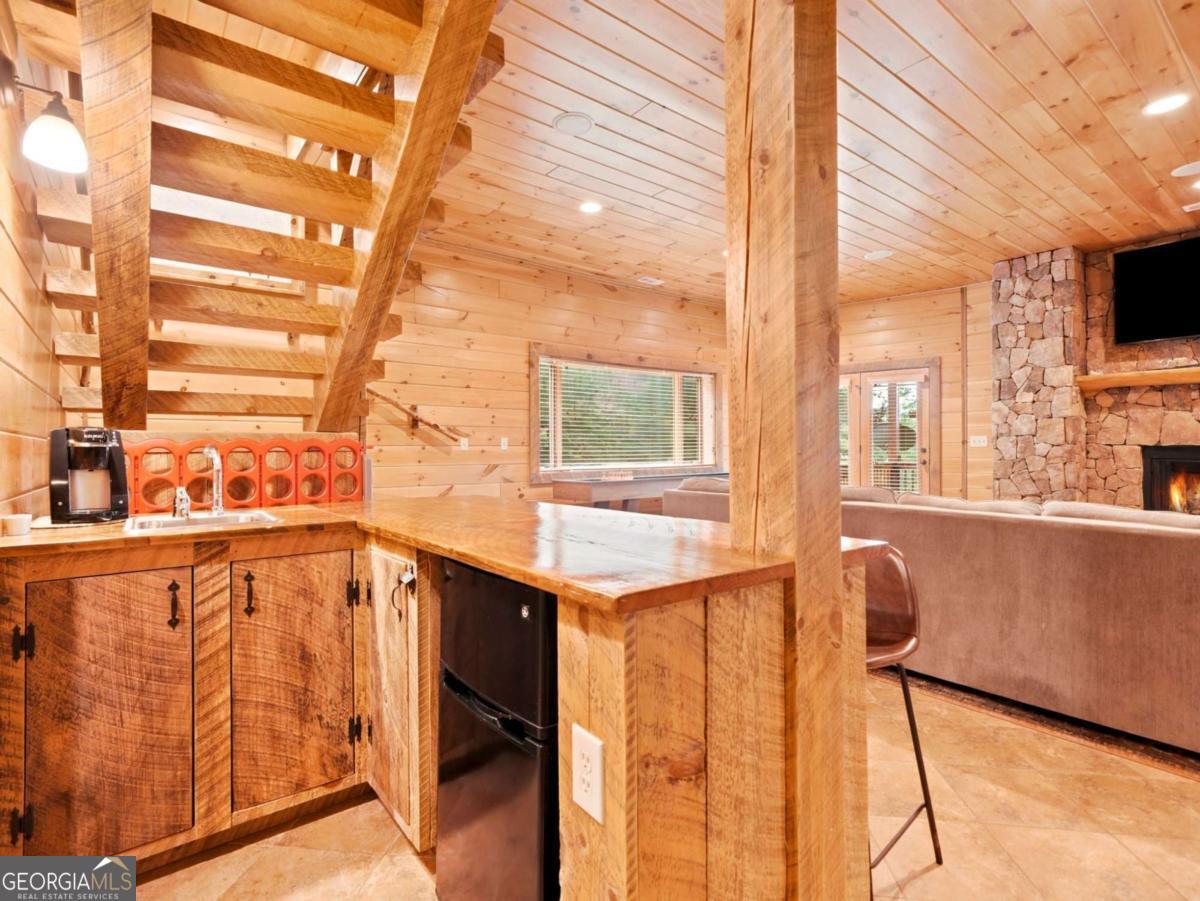 516 Endless View Road Mineral Bluff GA 30559