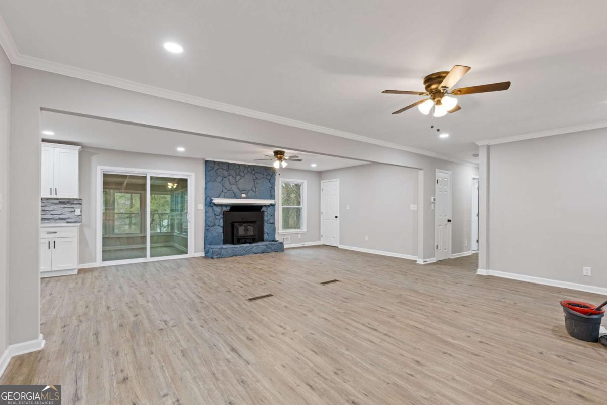 2224 Hudson Drive SW Lilburn GA 30047