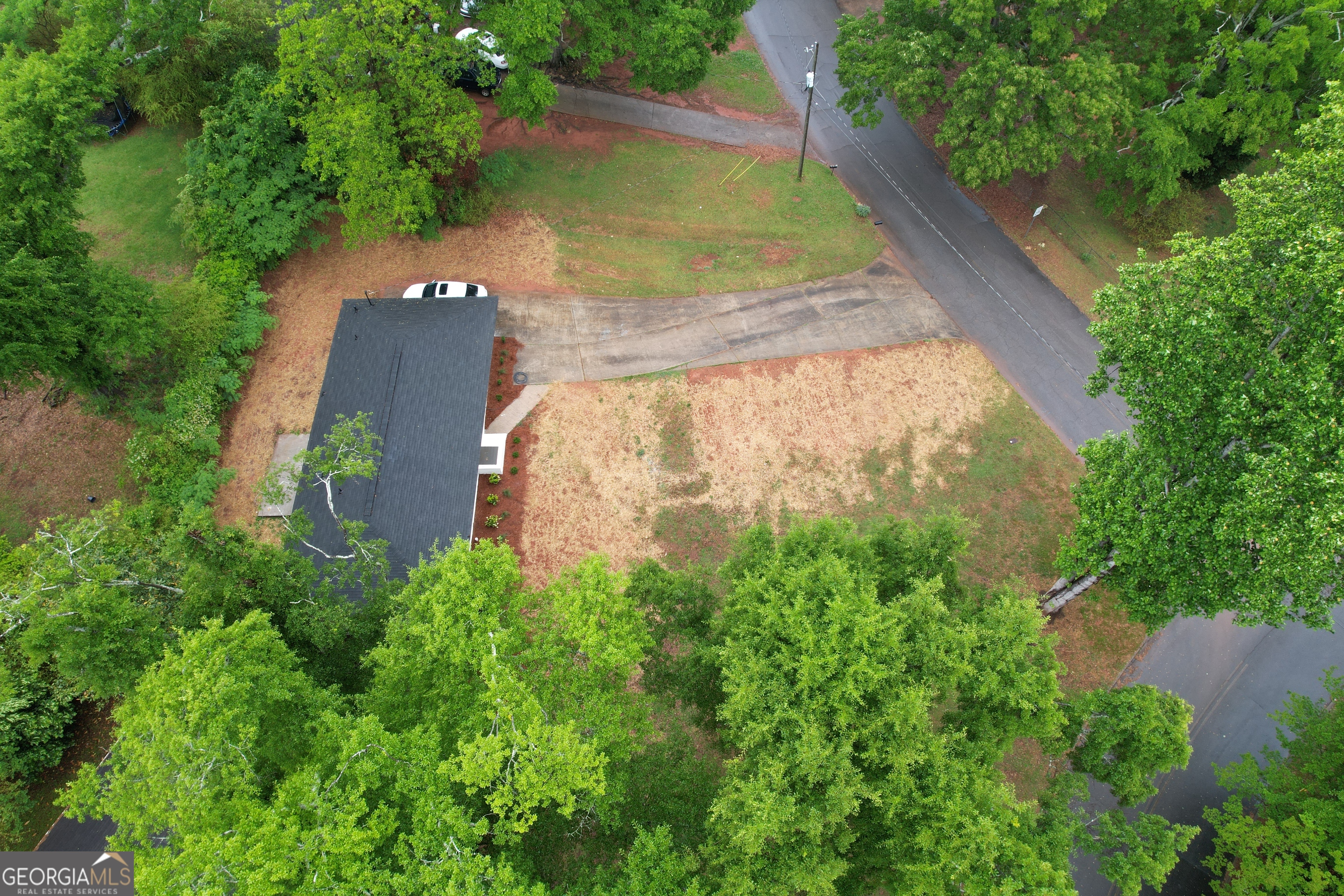 1545 Oakhill Drive Griffin GA 30223