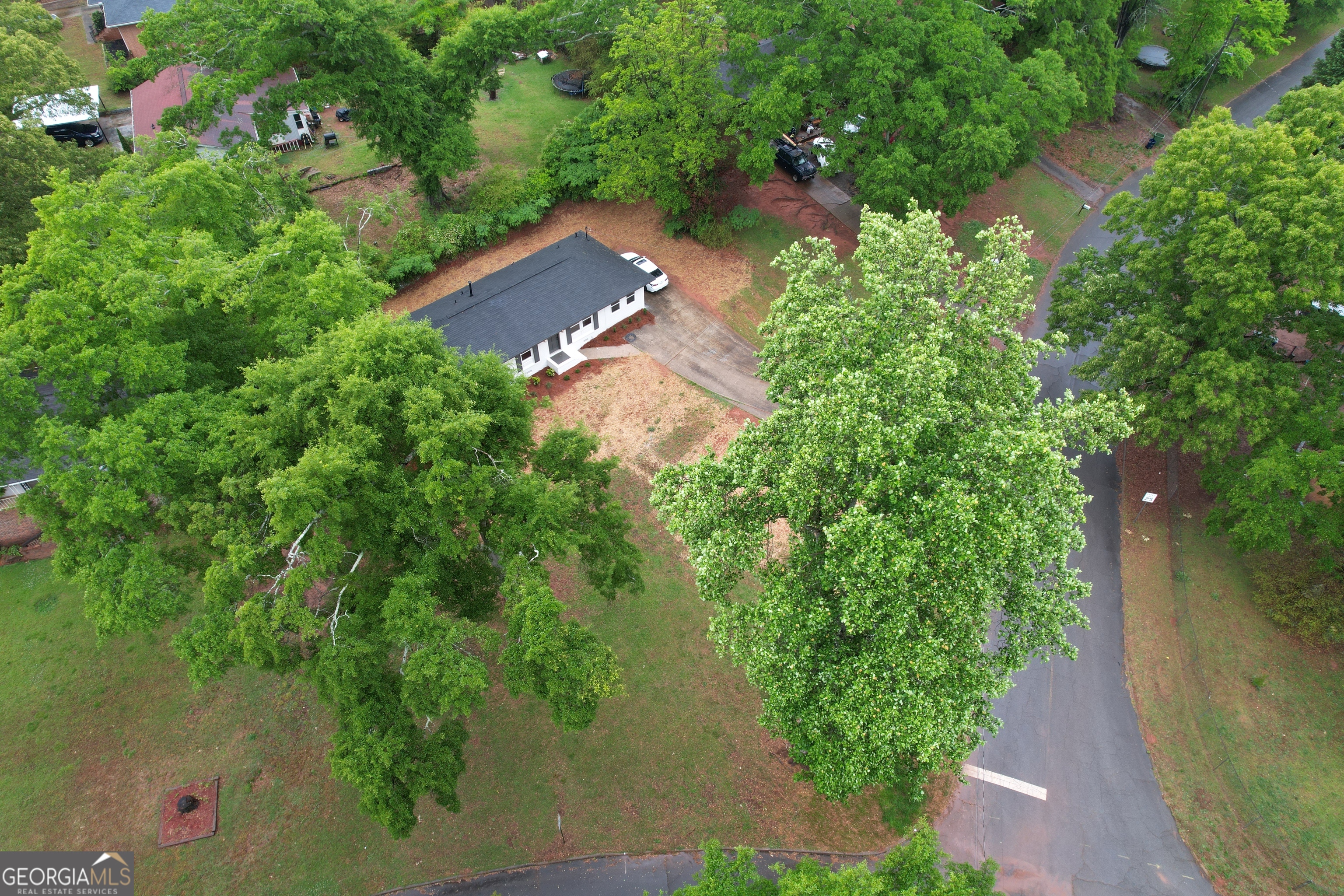 1545 Oakhill Drive Griffin GA 30223