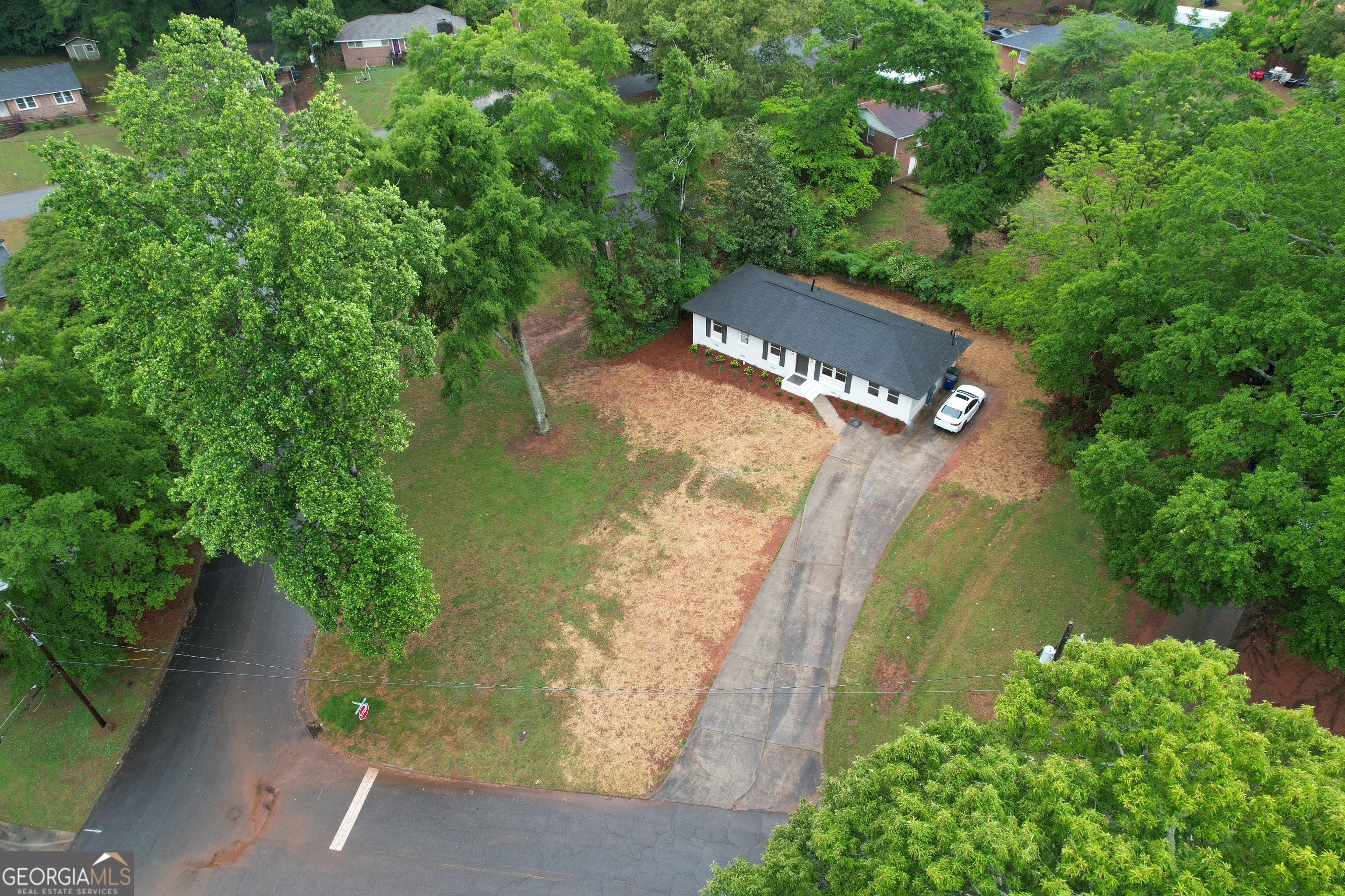 1545 Oakhill Drive Griffin GA 30223