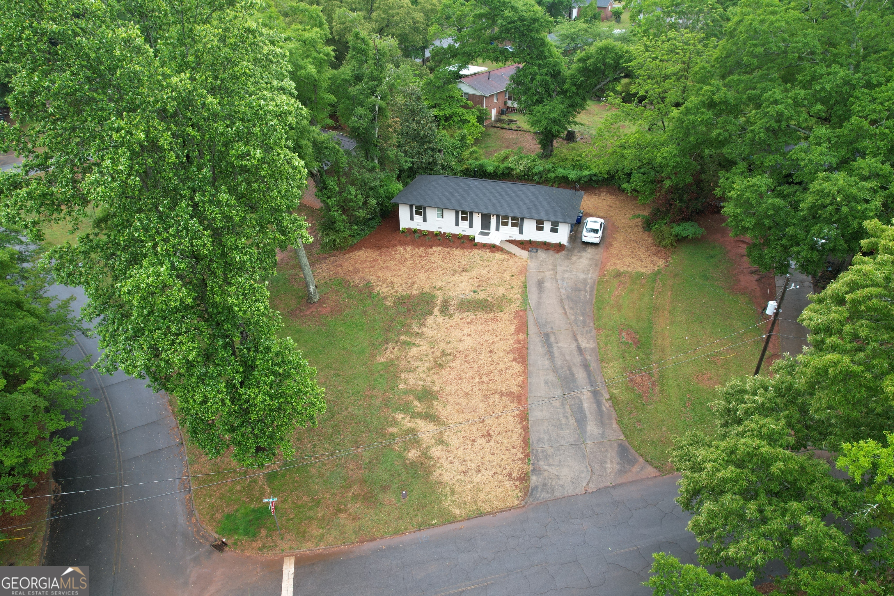 1545 Oakhill Drive Griffin GA 30223