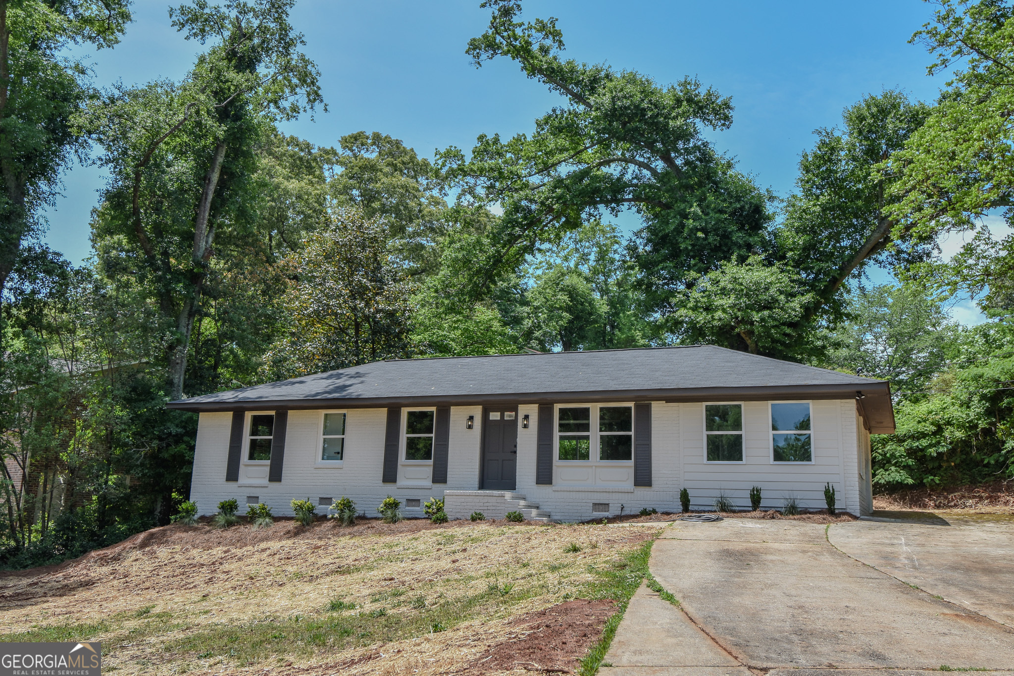 1545 Oakhill Drive Griffin GA 30223