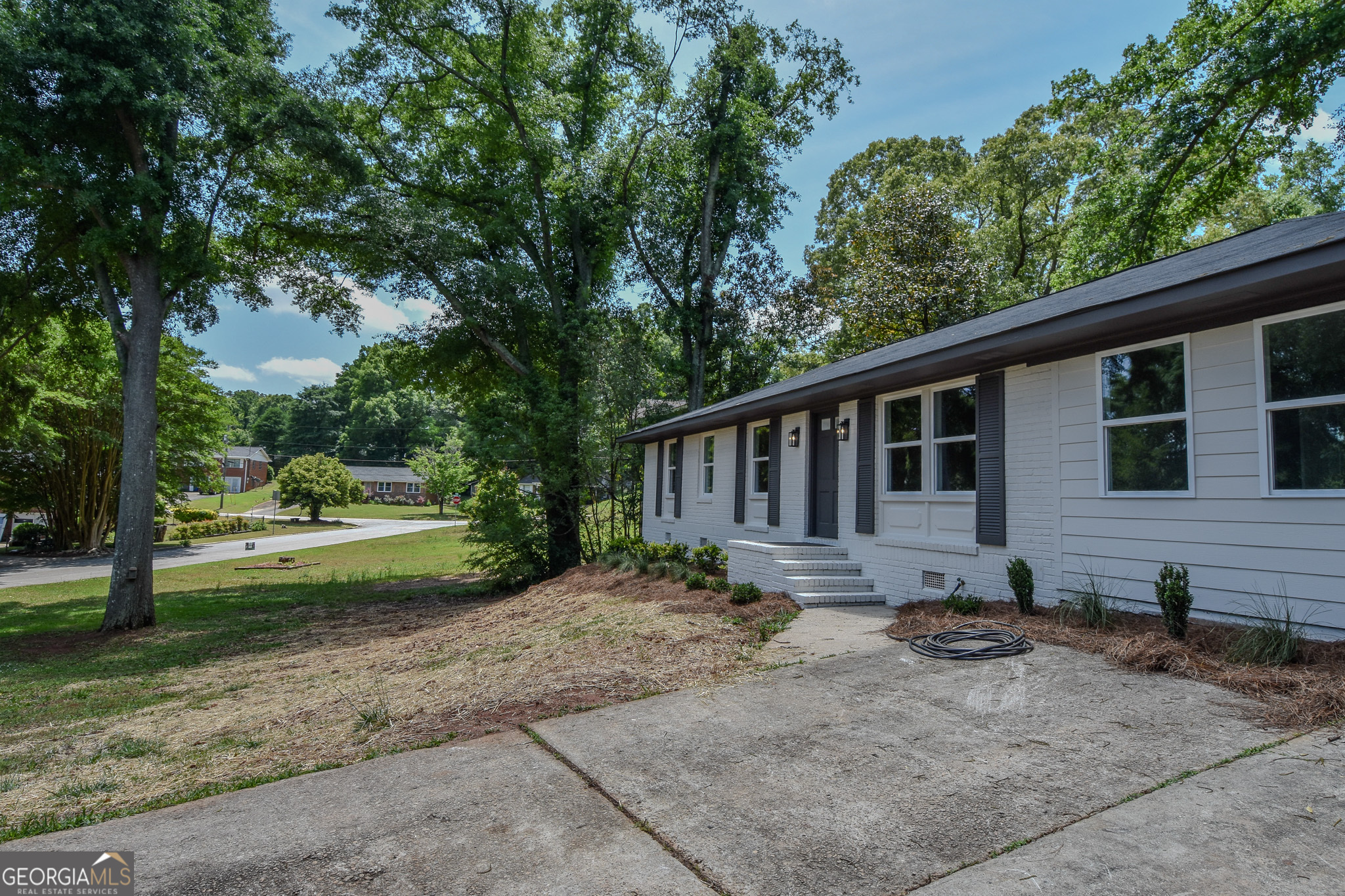 1545 Oakhill Drive Griffin GA 30223