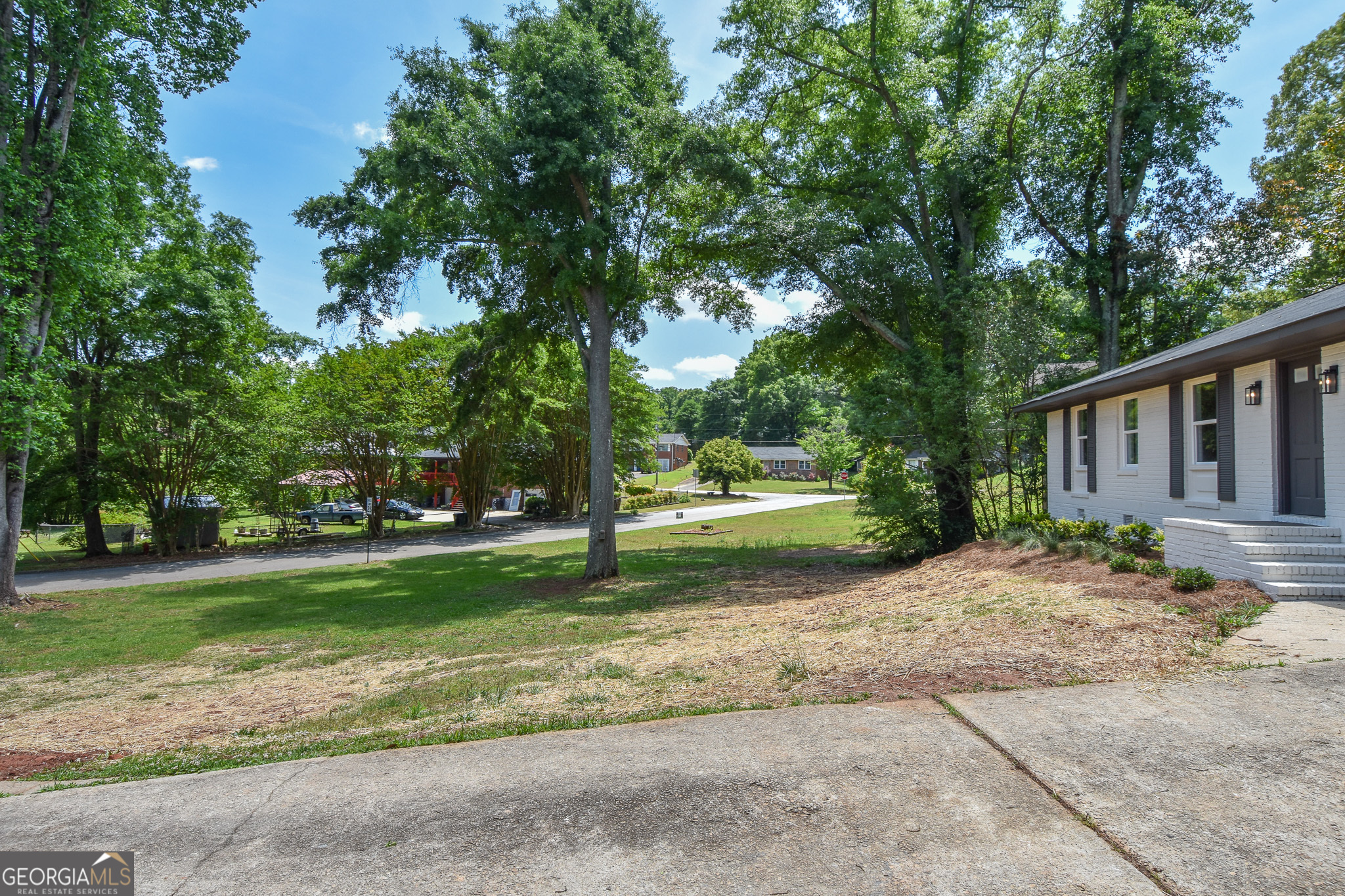 1545 Oakhill Drive Griffin GA 30223