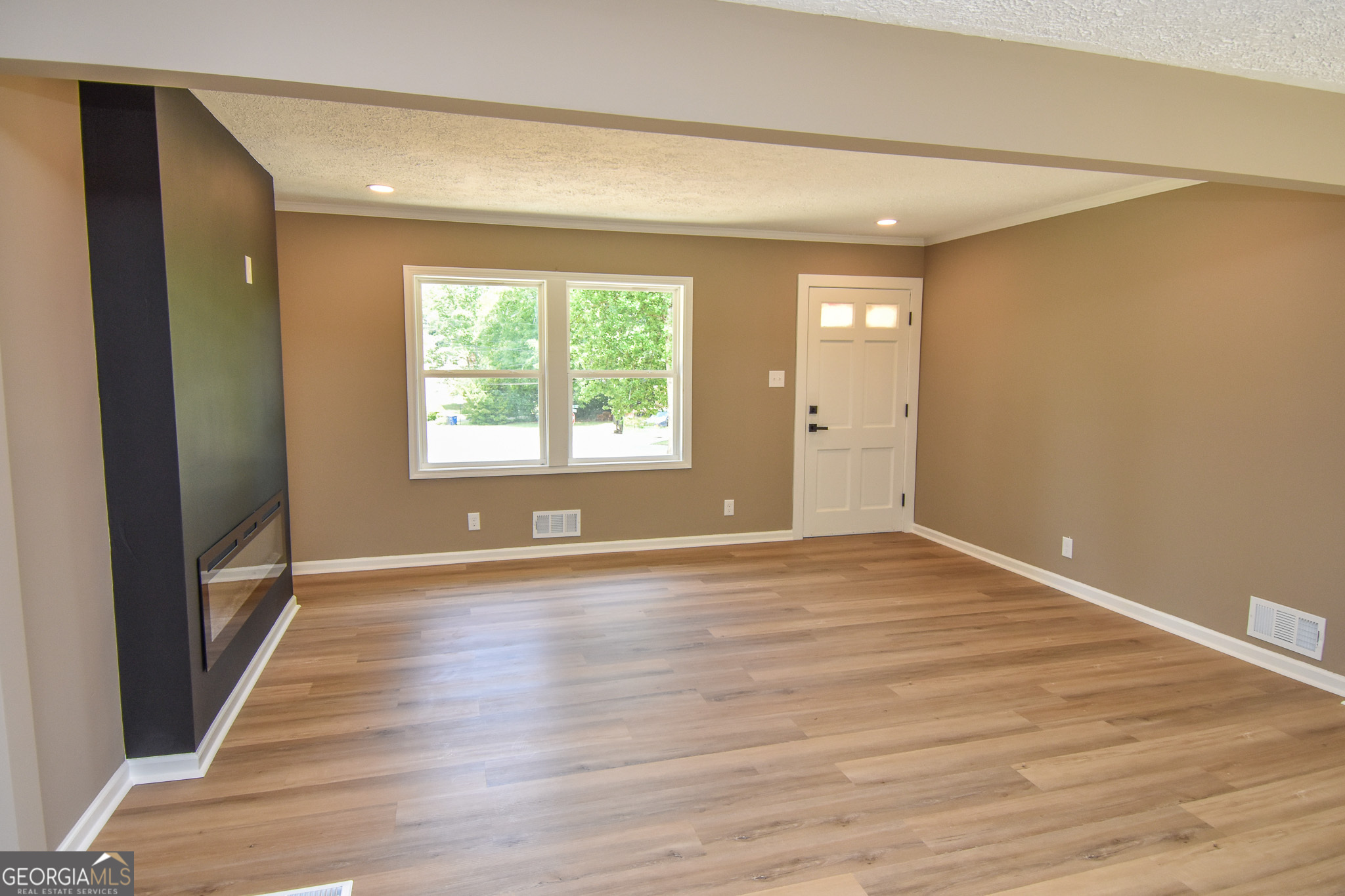 1545 Oakhill Drive Griffin GA 30223