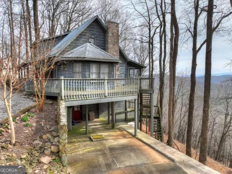 1186 Walnut Ridge Ellijay GA 30536