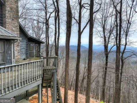 1186 Walnut Ridge Ellijay GA 30536