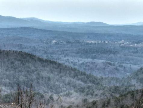 1186 Walnut Ridge Ellijay GA 30536