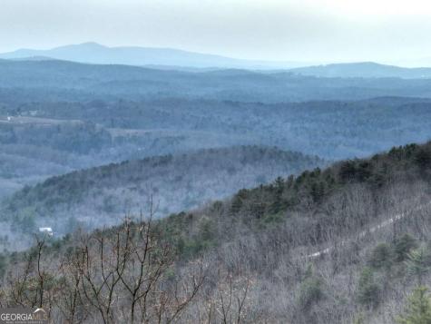 1186 Walnut Ridge Ellijay GA 30536