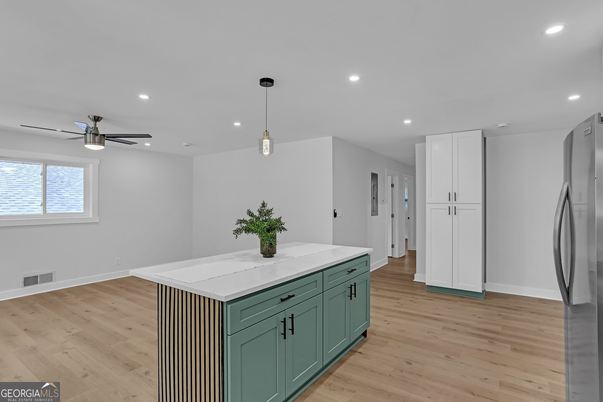 1436 Willow Trail SW Atlanta GA 30311