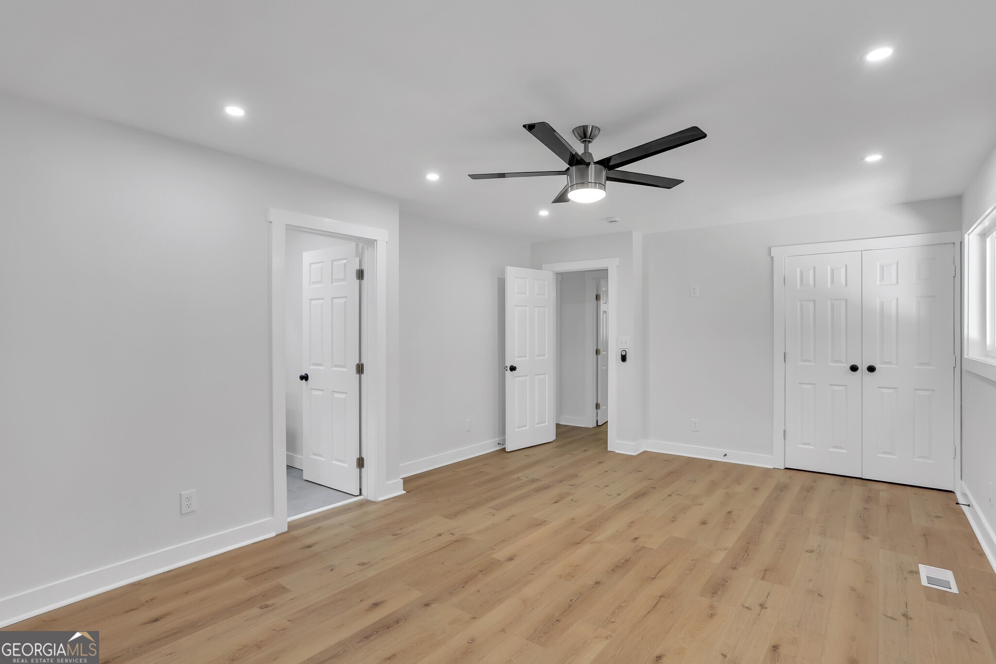 1436 Willow Trail SW Atlanta GA 30311