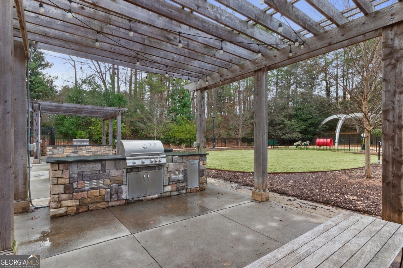 795 Hammond Drive Atlanta GA 30328
