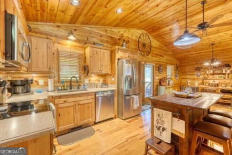 2197 Pope Road Hiawassee GA 30546