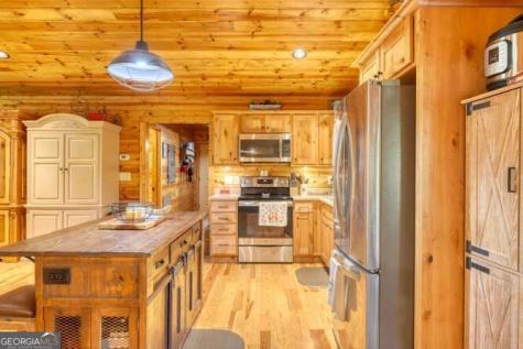 2197 Pope Road Hiawassee GA 30546