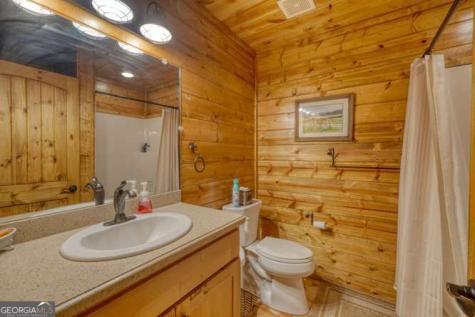 2197 Pope Road Hiawassee GA 30546