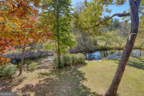 2197 Pope Road Hiawassee GA 30546