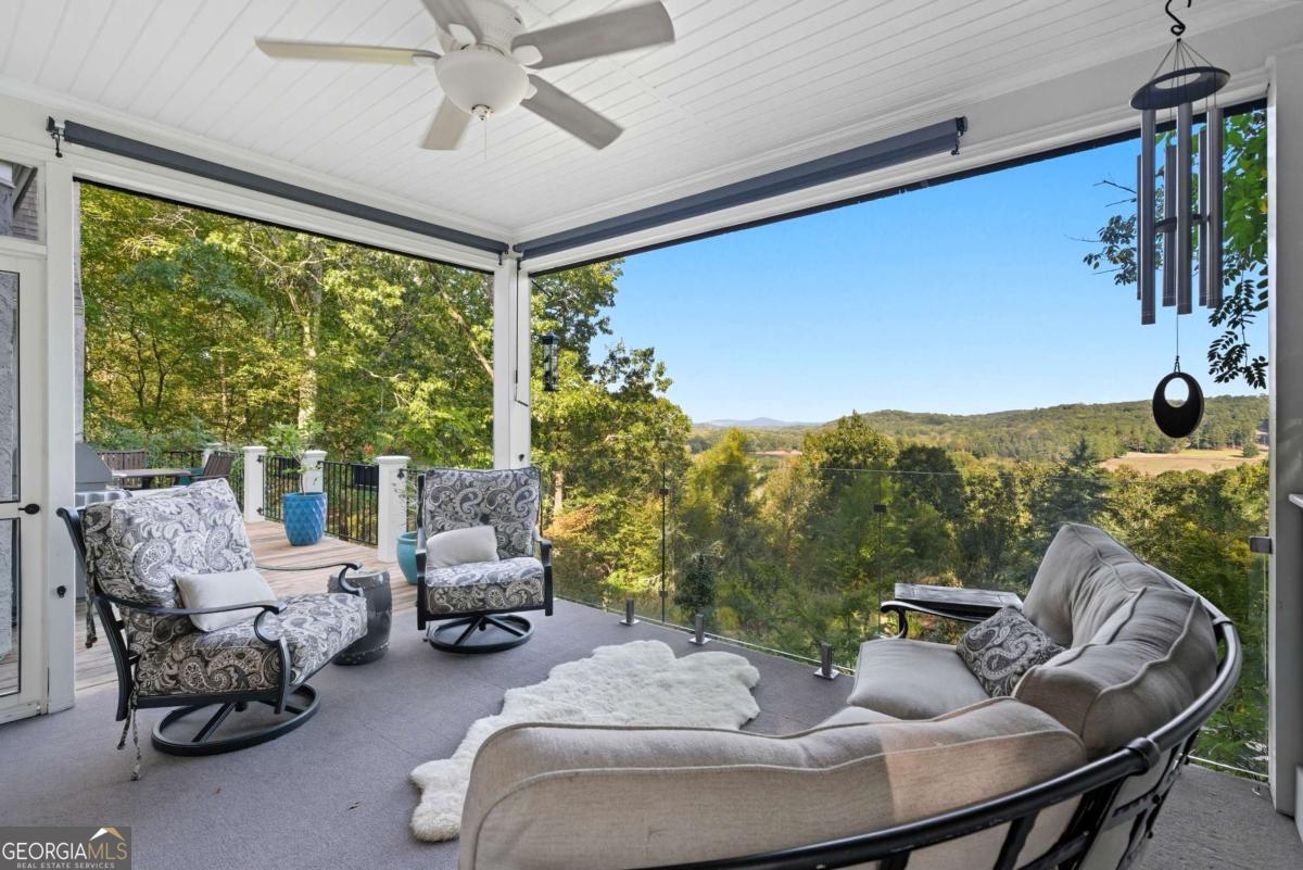 23 Vista Woods Lane SE Cartersville GA 30120