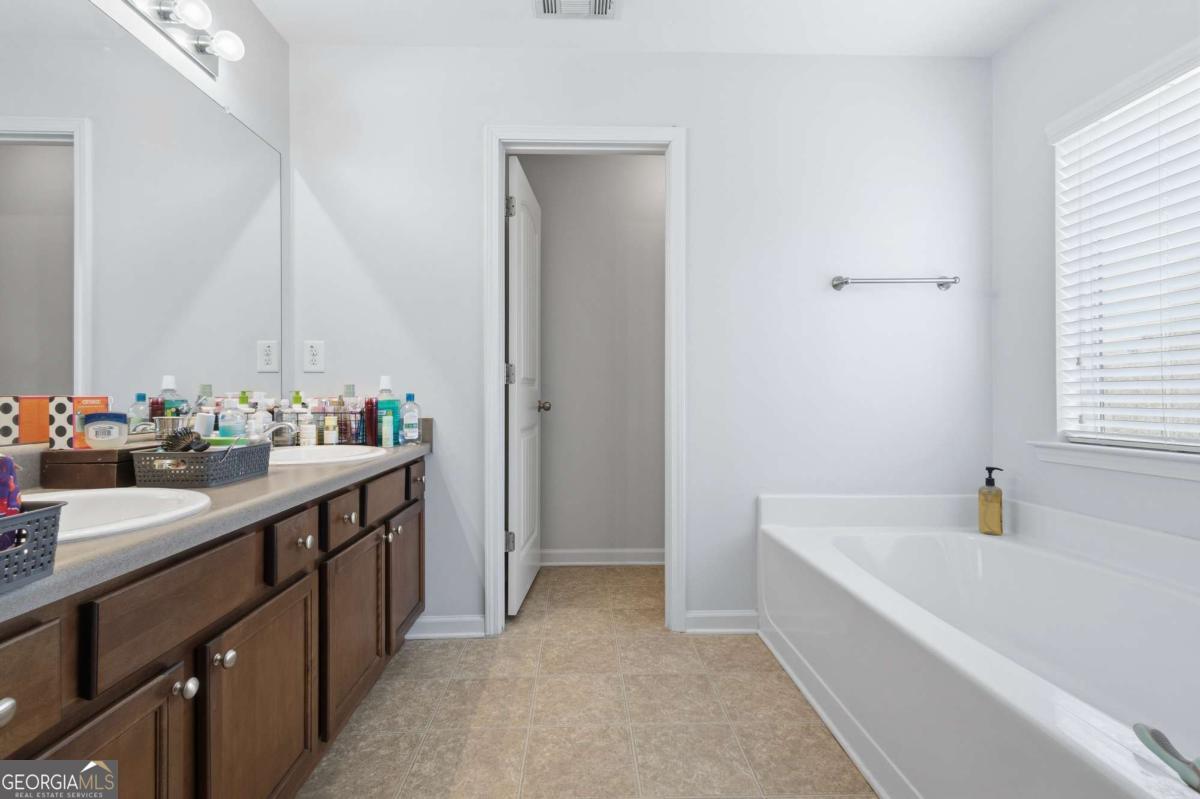 4241 Hidden Village Way Gainesville GA 30507