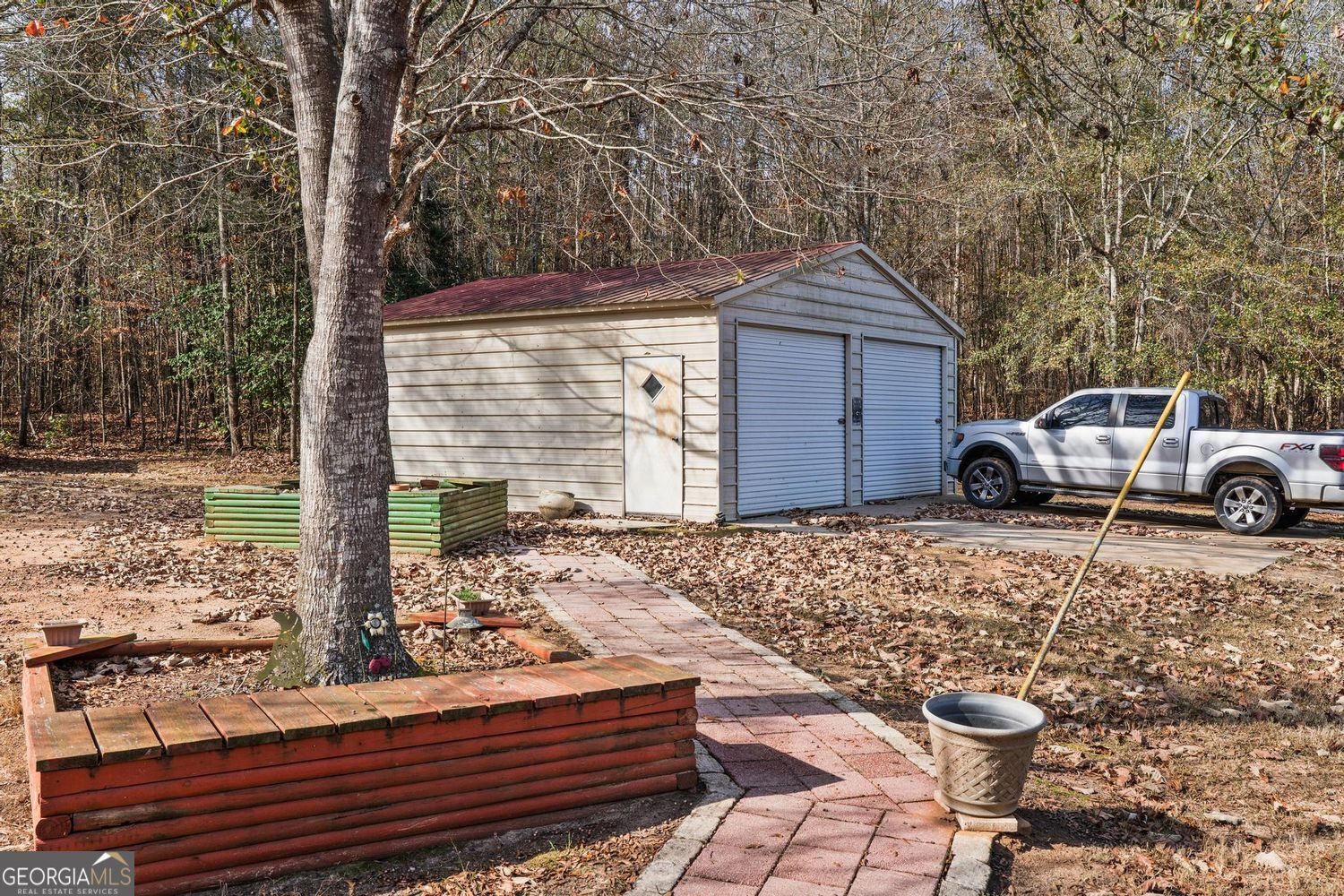 350 Lee Paul Road Hawkinsville GA 31036