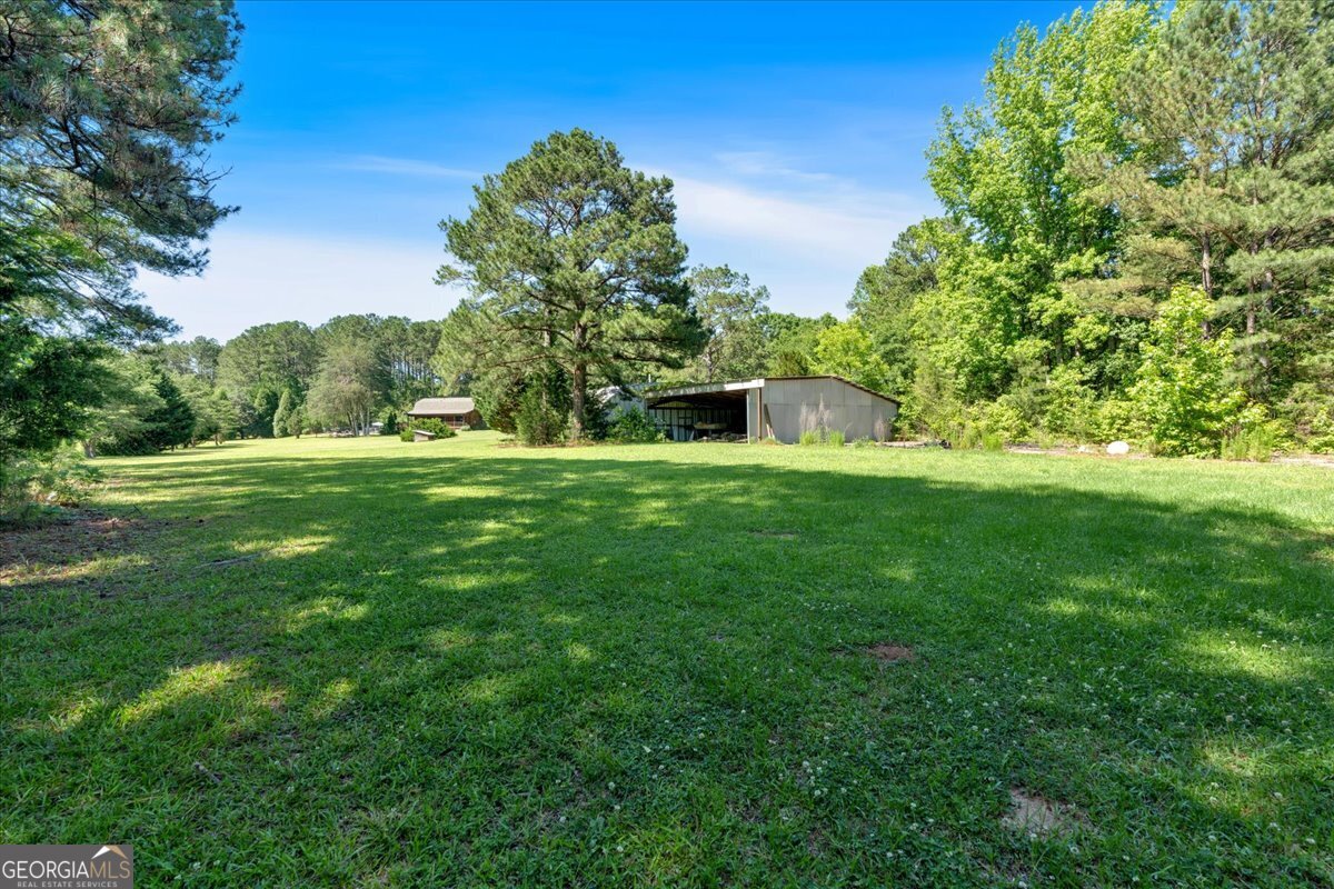 179 Hogan Road Brooks GA 30205