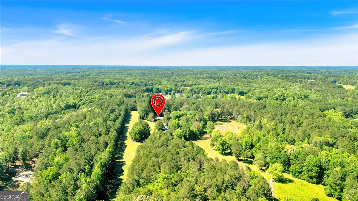 179 Hogan Road Brooks GA 30205