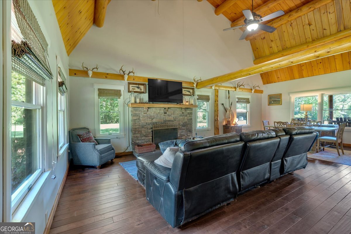 179 Hogan Road Brooks GA 30205