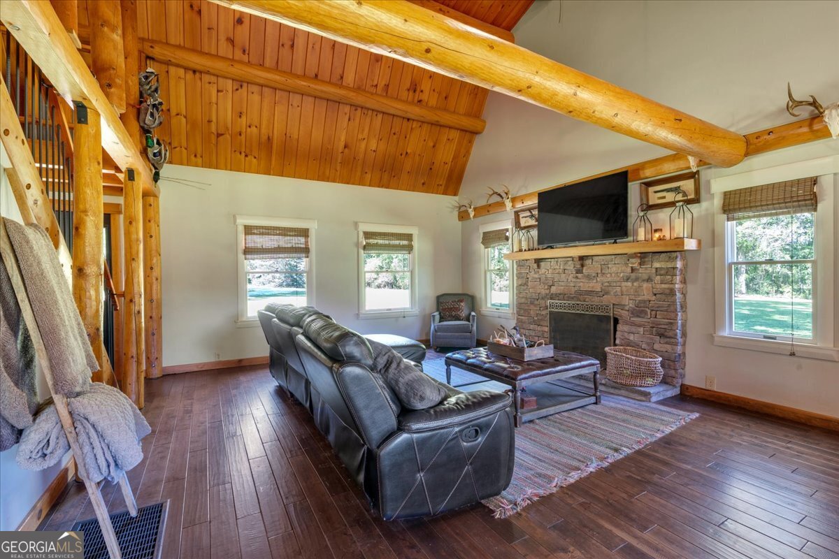 179 Hogan Road Brooks GA 30205