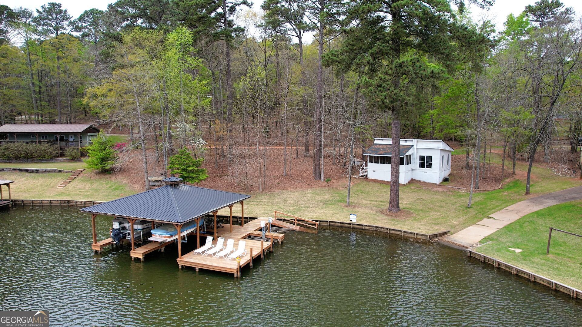 1697 County Line Extension Mansfield GA 30055