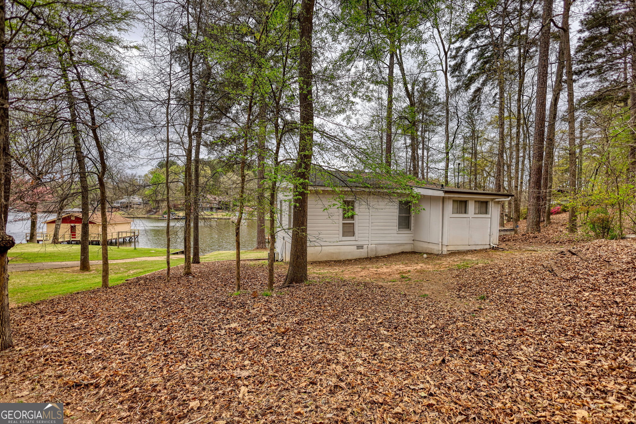 1697 County Line Extension Mansfield GA 30055