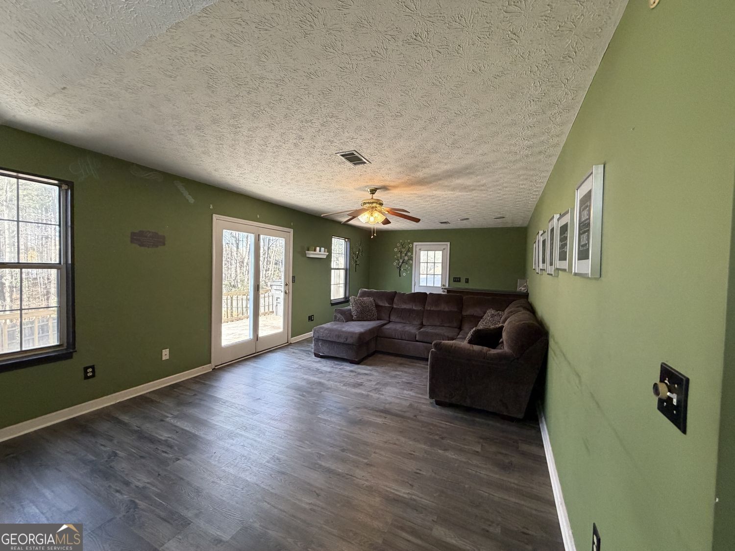 9491 Lakeview Court Douglasville GA 30135