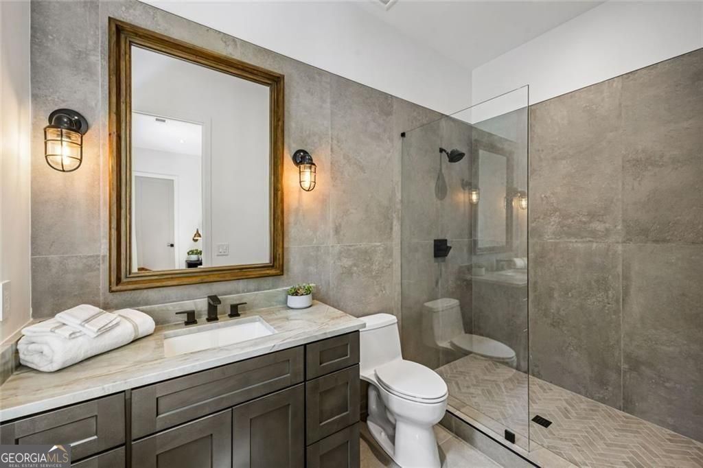 17 Interlochen Drive NE Atlanta GA 30342