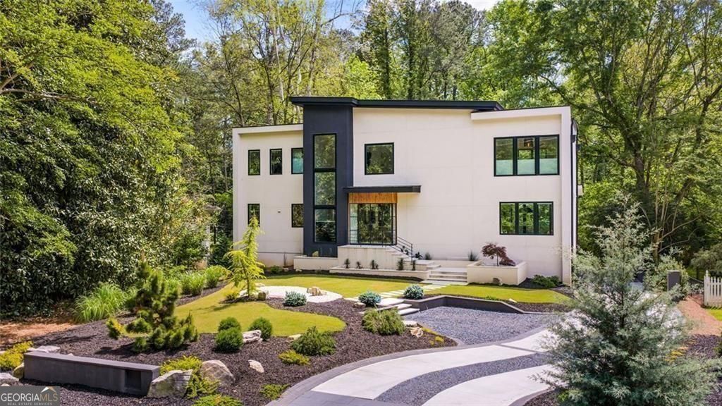 17 Interlochen Drive NE Atlanta GA 30342