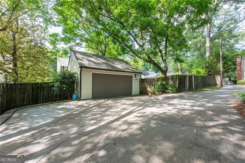 573 Collier Road NW Atlanta GA 30318