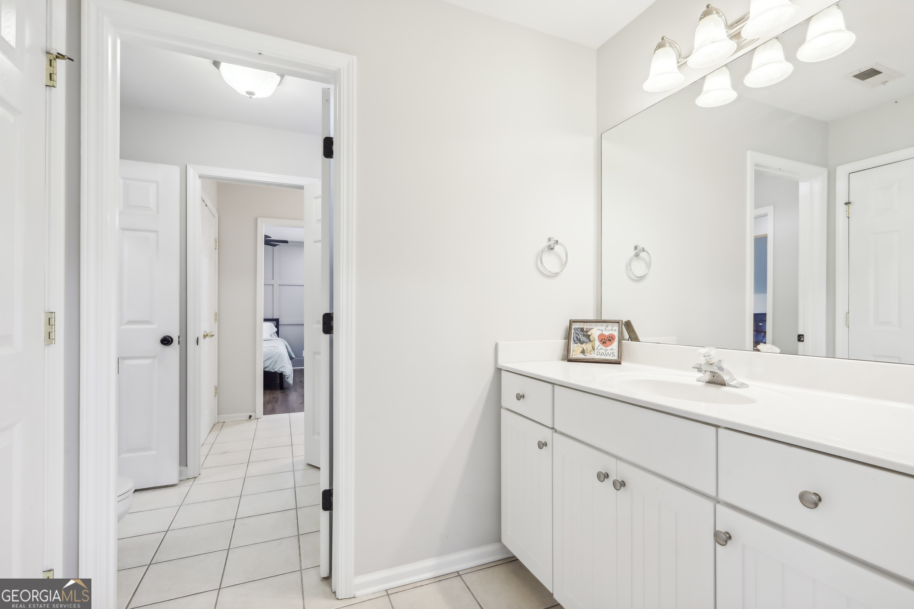 49 High Point Circle Newnan GA 30265