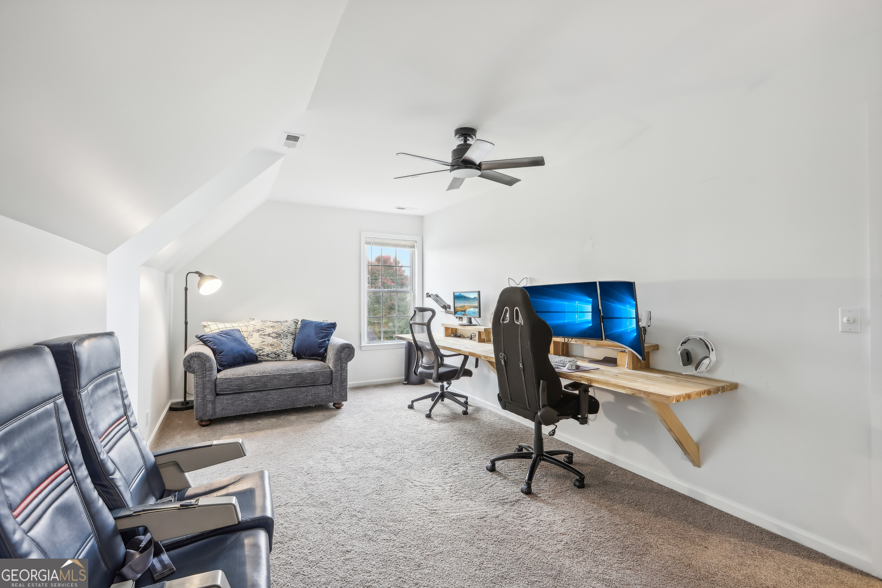 49 High Point Circle Newnan GA 30265
