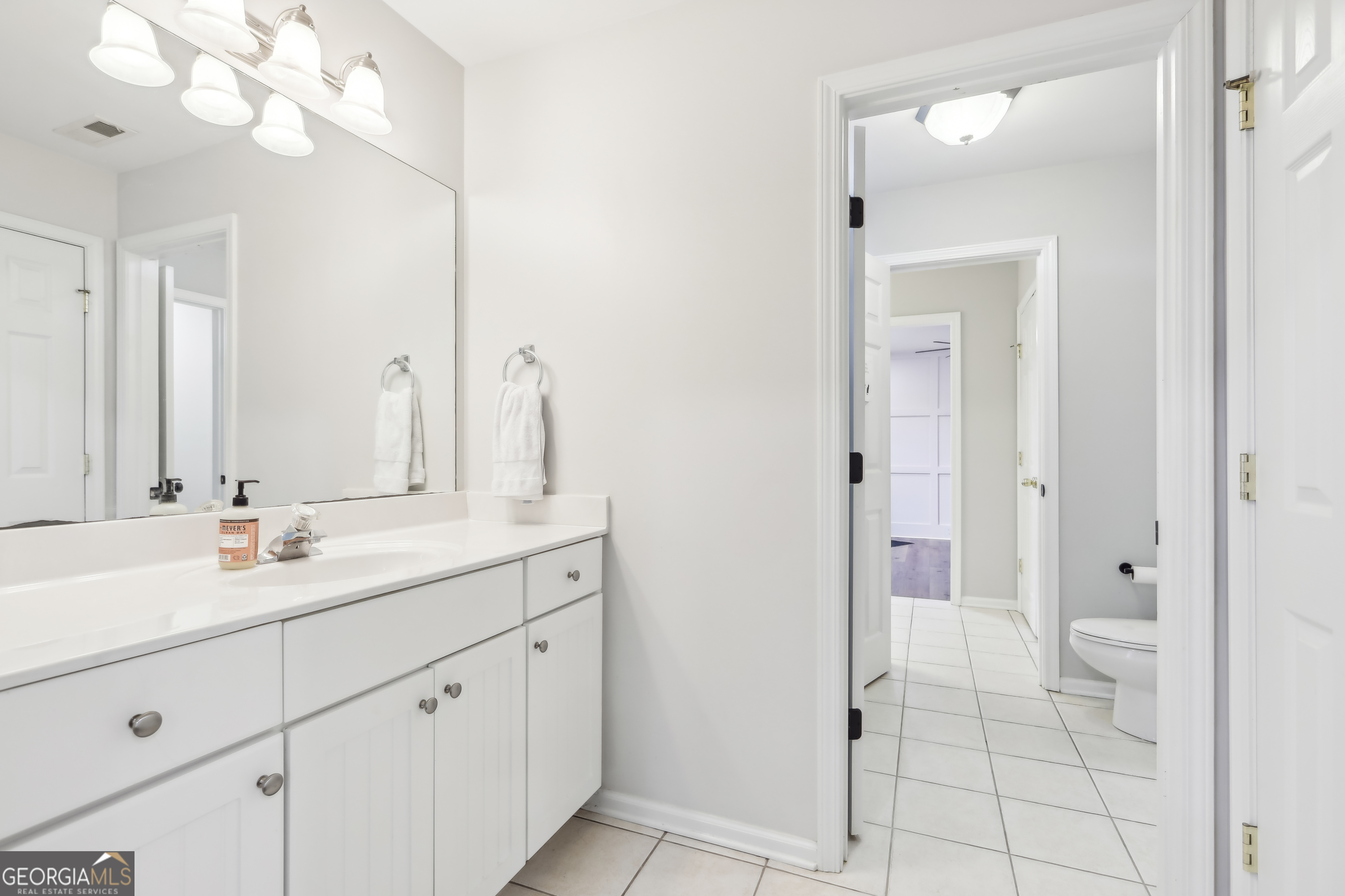 49 High Point Circle Newnan GA 30265