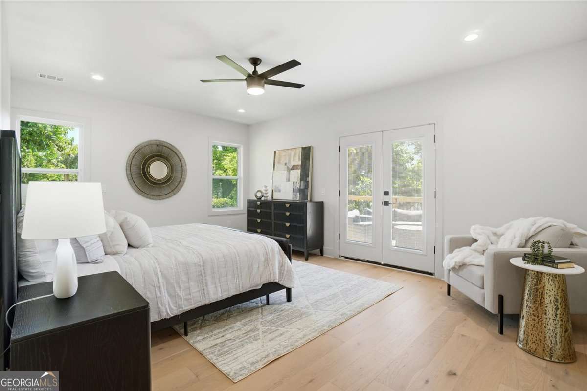 1566 Olympian Circle Atlanta GA 30310