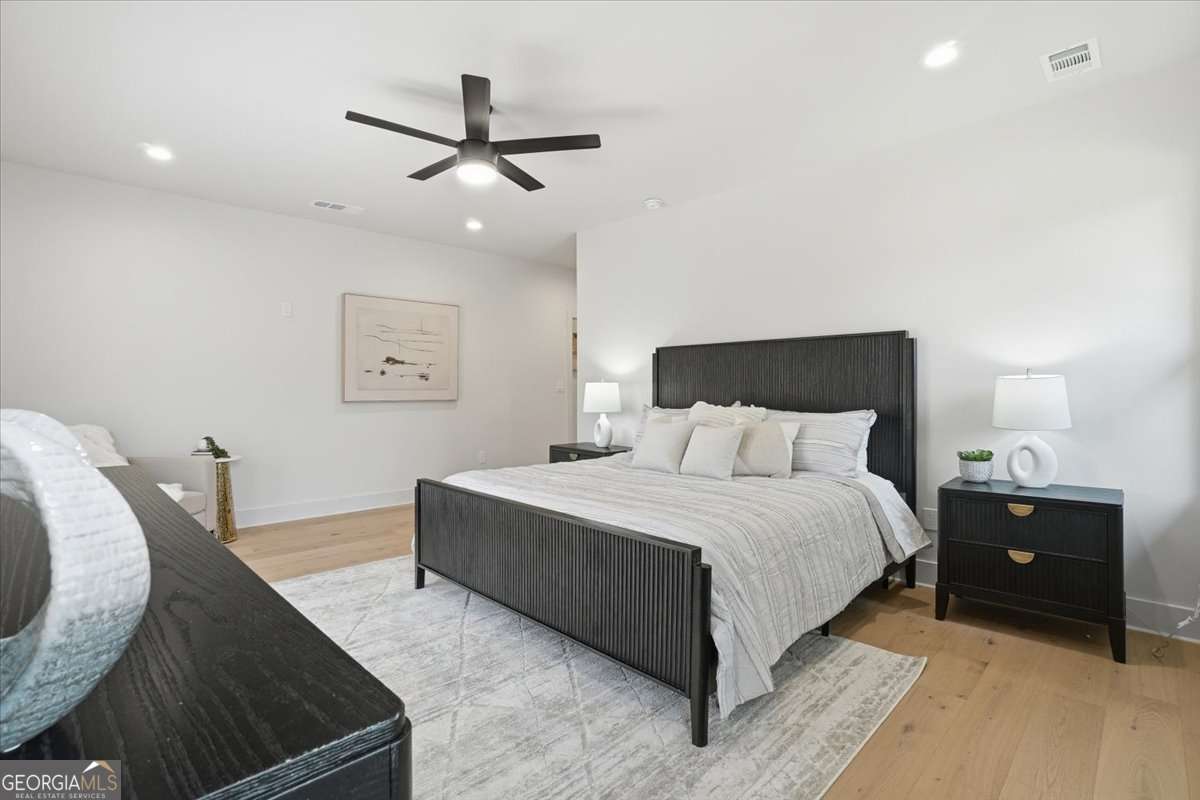 1566 Olympian Circle Atlanta GA 30310
