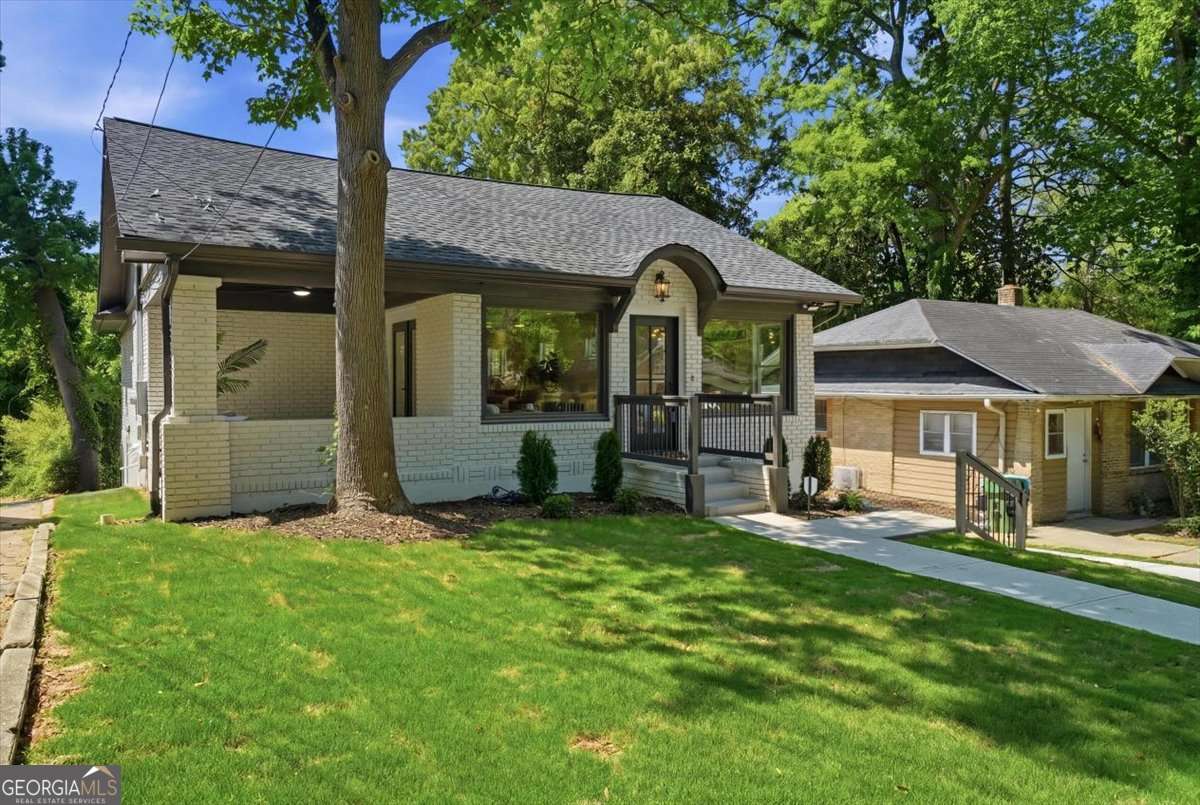 1566 Olympian Circle Atlanta GA 30310