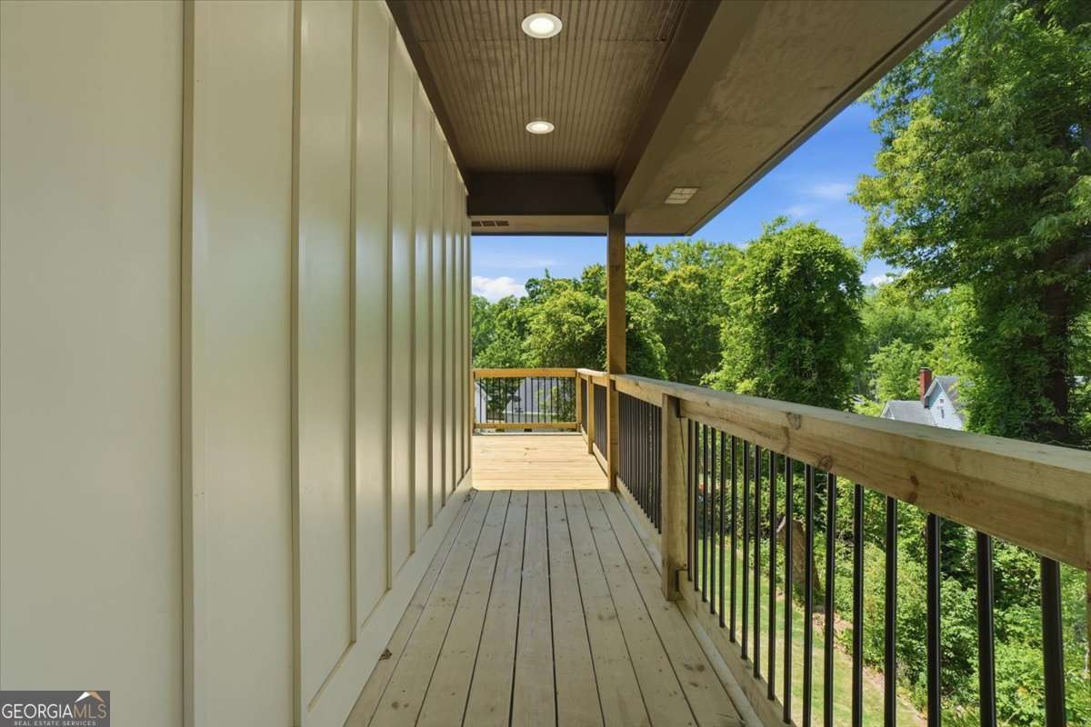 1566 Olympian Circle Atlanta GA 30310