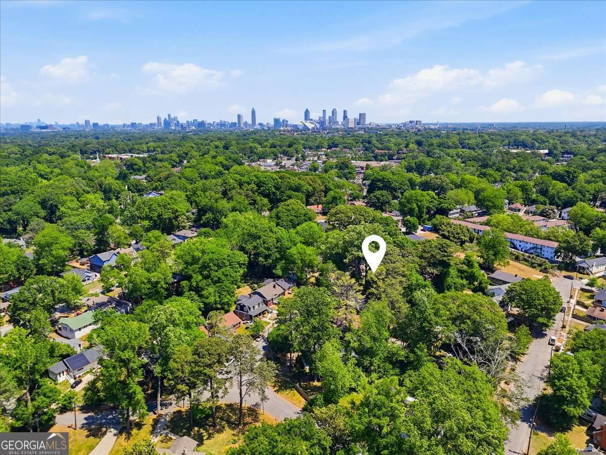 1566 Olympian Circle Atlanta GA 30310