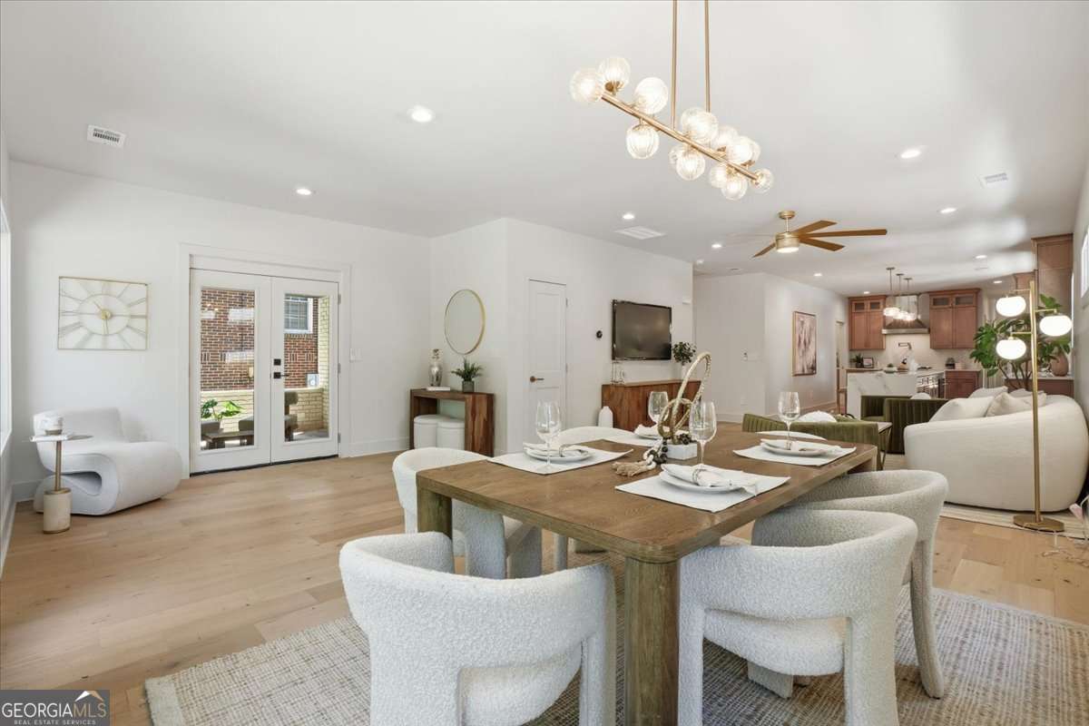 1566 Olympian Circle Atlanta GA 30310