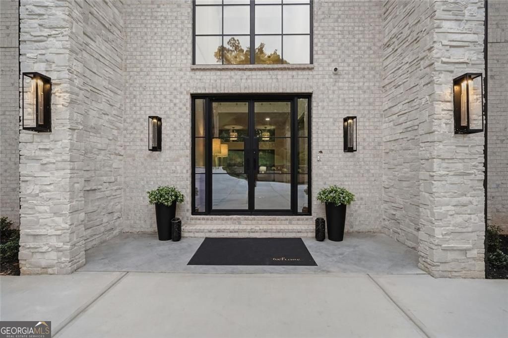 233 Traditions Drive Alpharetta GA 30004