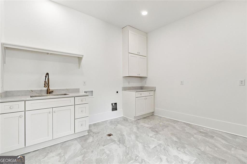 233 Traditions Drive Alpharetta GA 30004