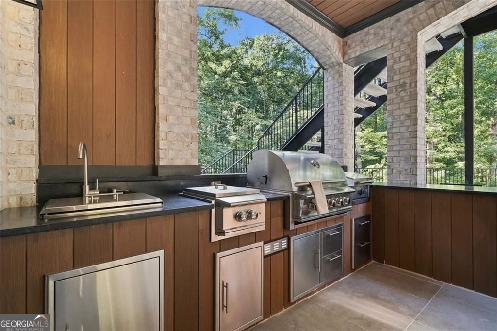 233 Traditions Drive Alpharetta GA 30004