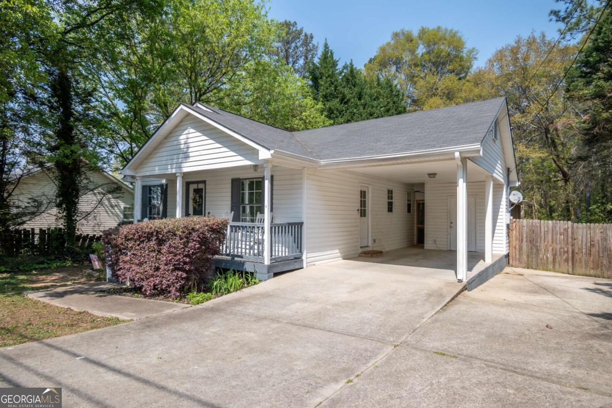 223 5th Avenue Winder GA 30680
