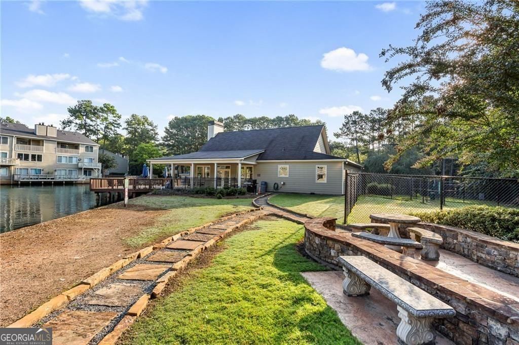 64 Middleton Court SE Smyrna GA 30080