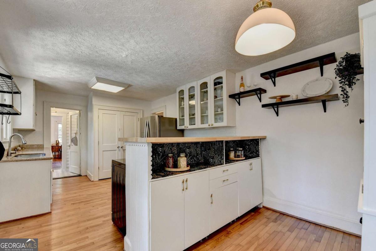 3546 Hemphill Street Atlanta GA 30337