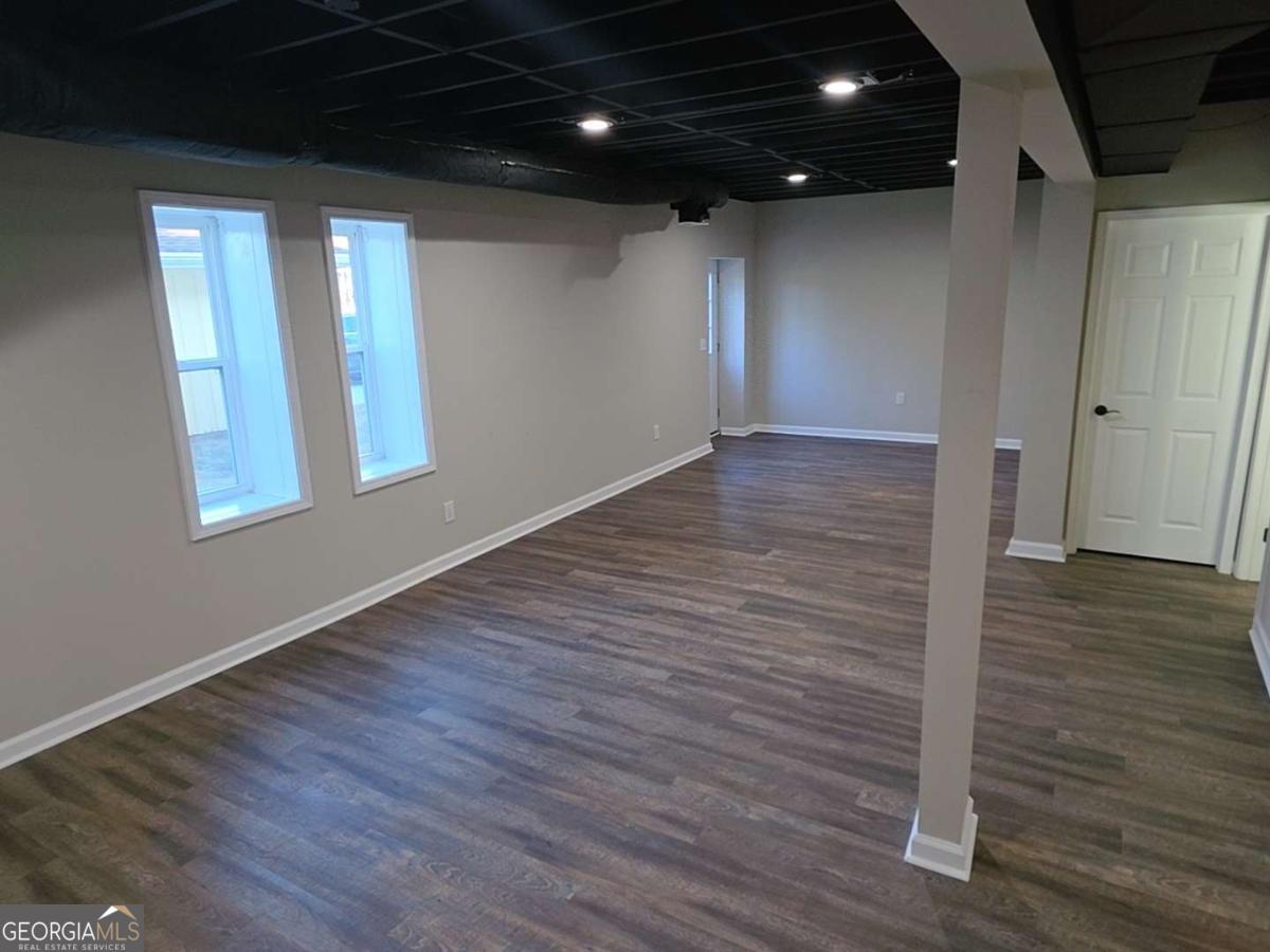 1483 Hidden Hills Parkway Stone Mountain GA 30088